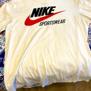Nike T-Shirt